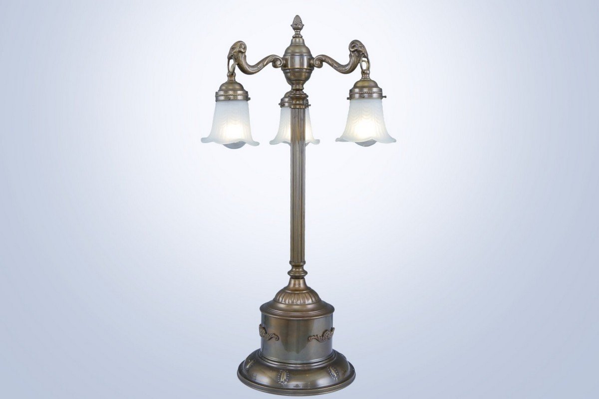 Neo barokk asztali lámpa 32