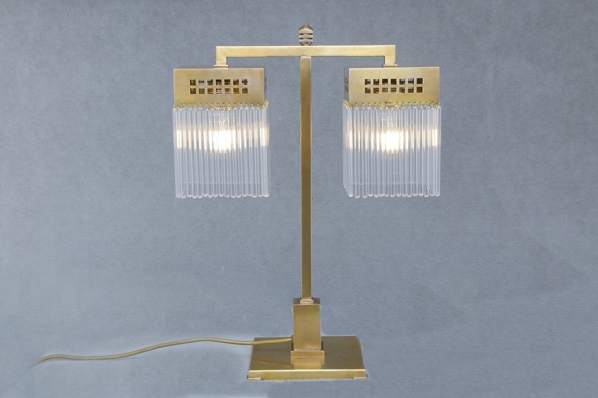 Bécsi art deco asztali lámpa az 1910-es éveket idézõ motívummal 79, exkluzív, kézzel készített  sárgaréz lámpa  stílusban