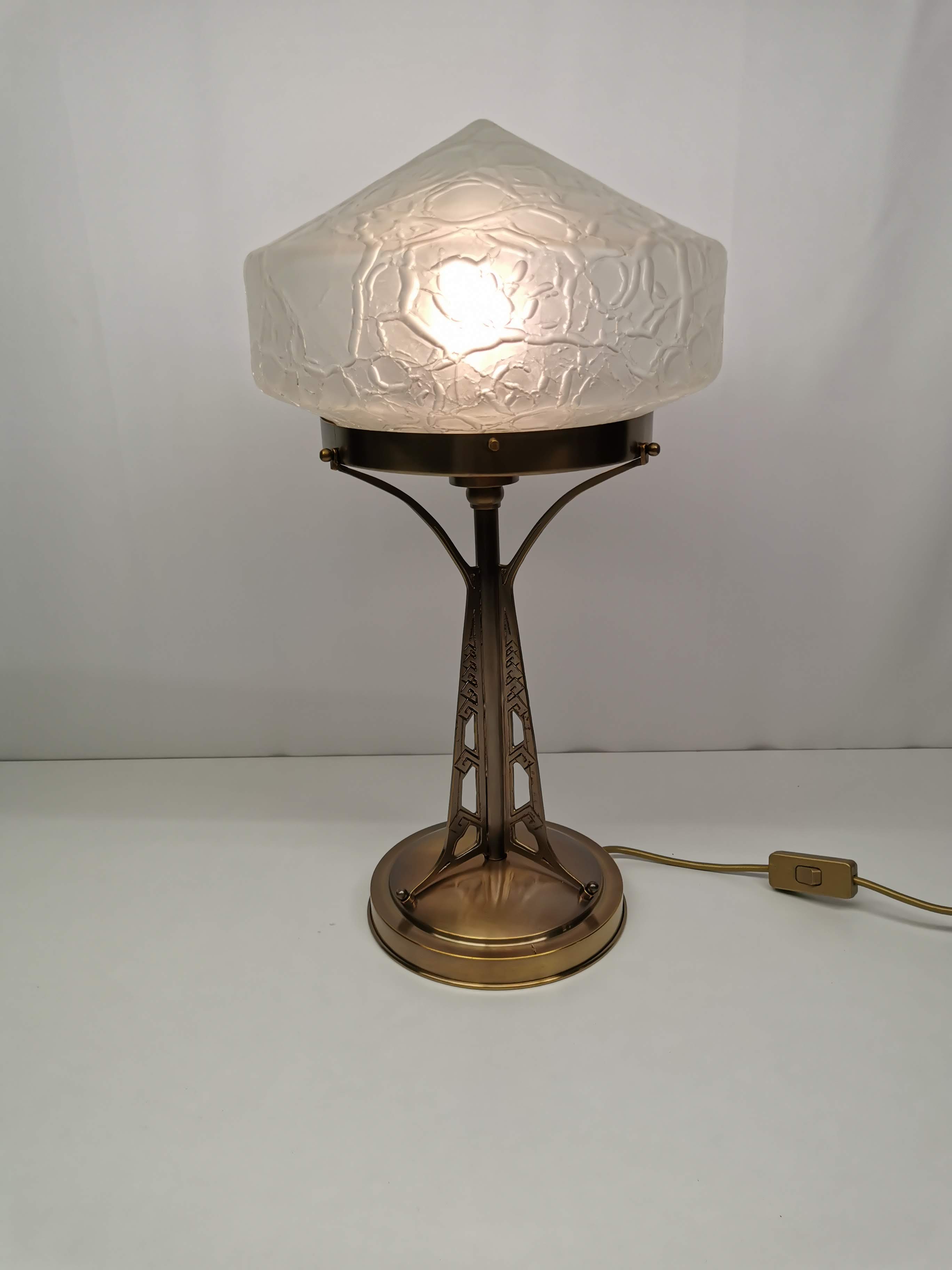 Szecessziós asztali lámpa ritka üvegbúrával 269
